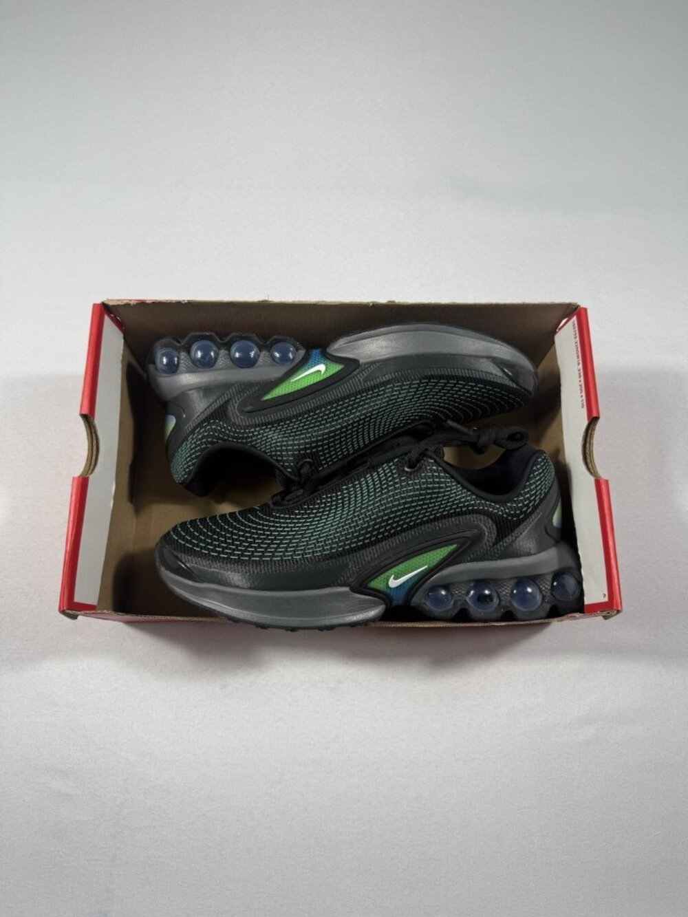 New Youth Size 7Y Black Nike Air Max DN (GS) Running Shoes FB8987 010